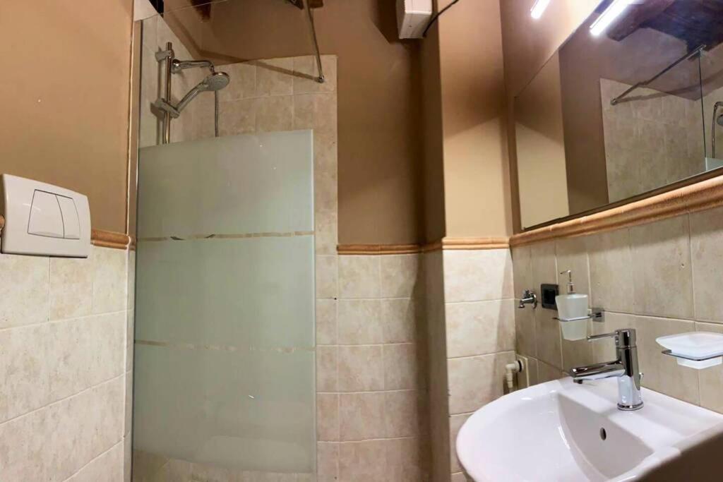 Da Mari2 - Adorable Studio - Cir 017029 Cni00115 Apartment Brescia Ngoại thất bức ảnh