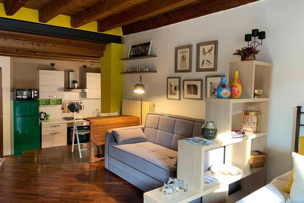 Da Mari2 - Adorable Studio - Cir 017029 Cni00115 Apartment Brescia Ngoại thất bức ảnh