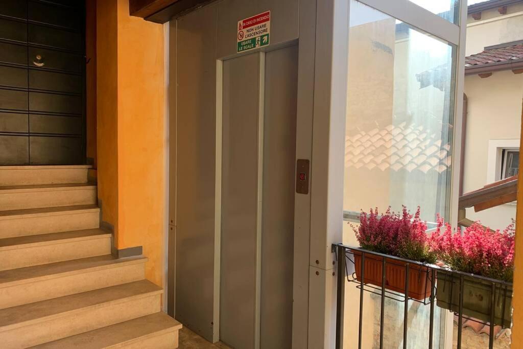Da Mari2 - Adorable Studio - Cir 017029 Cni00115 Apartment Brescia Ngoại thất bức ảnh