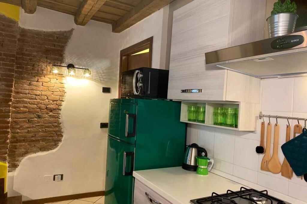 Da Mari2 - Adorable Studio - Cir 017029 Cni00115 Apartment Brescia Ngoại thất bức ảnh
