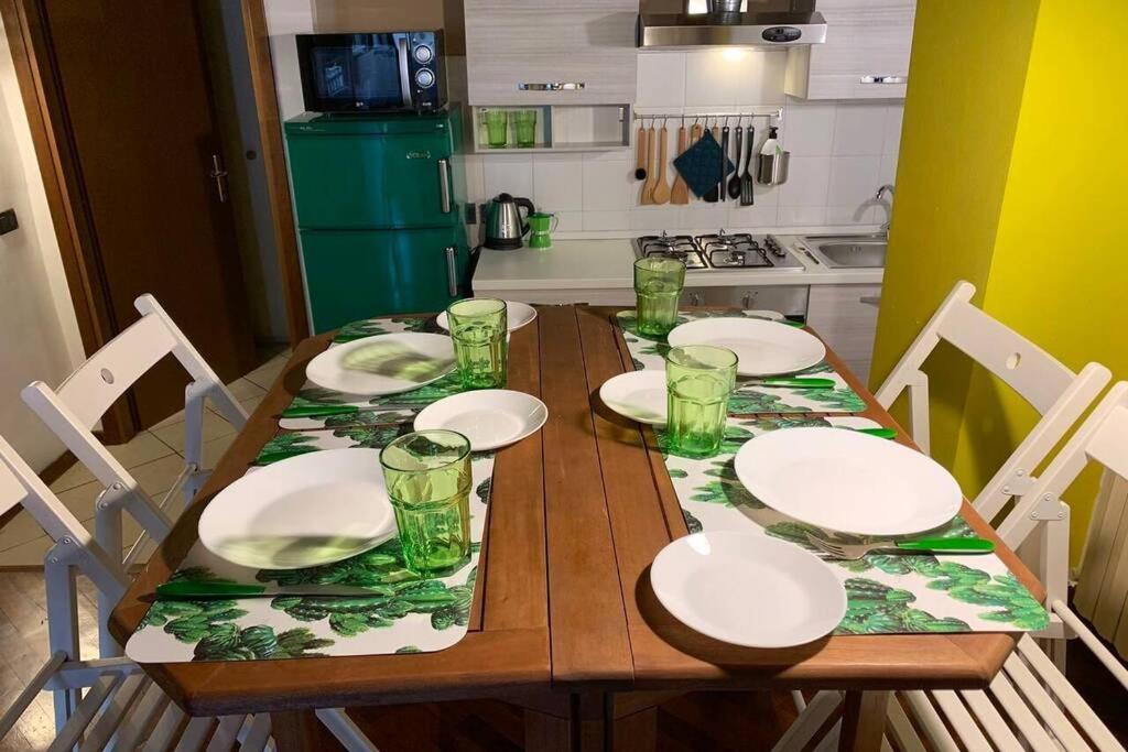 Da Mari2 - Adorable Studio - Cir 017029 Cni00115 Apartment Brescia Ngoại thất bức ảnh